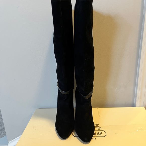 COACH Ash Women's Black Suede Knee High boots Size 7.5 - Picture 1 of 9